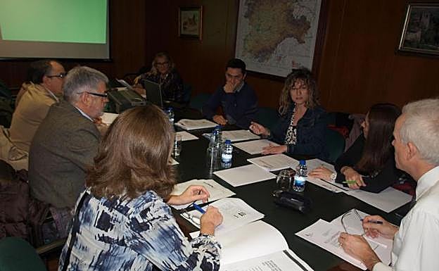 Reunión de la Comisión Provincial del Sida de Palencia. 