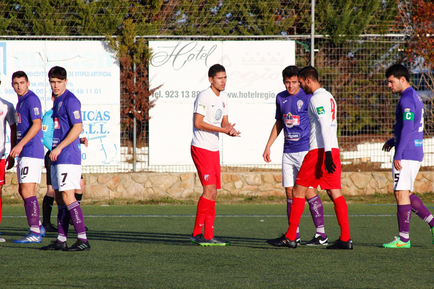 Encuentro correspondiente a la jornada 15 del Grupo VIII de Tercera División