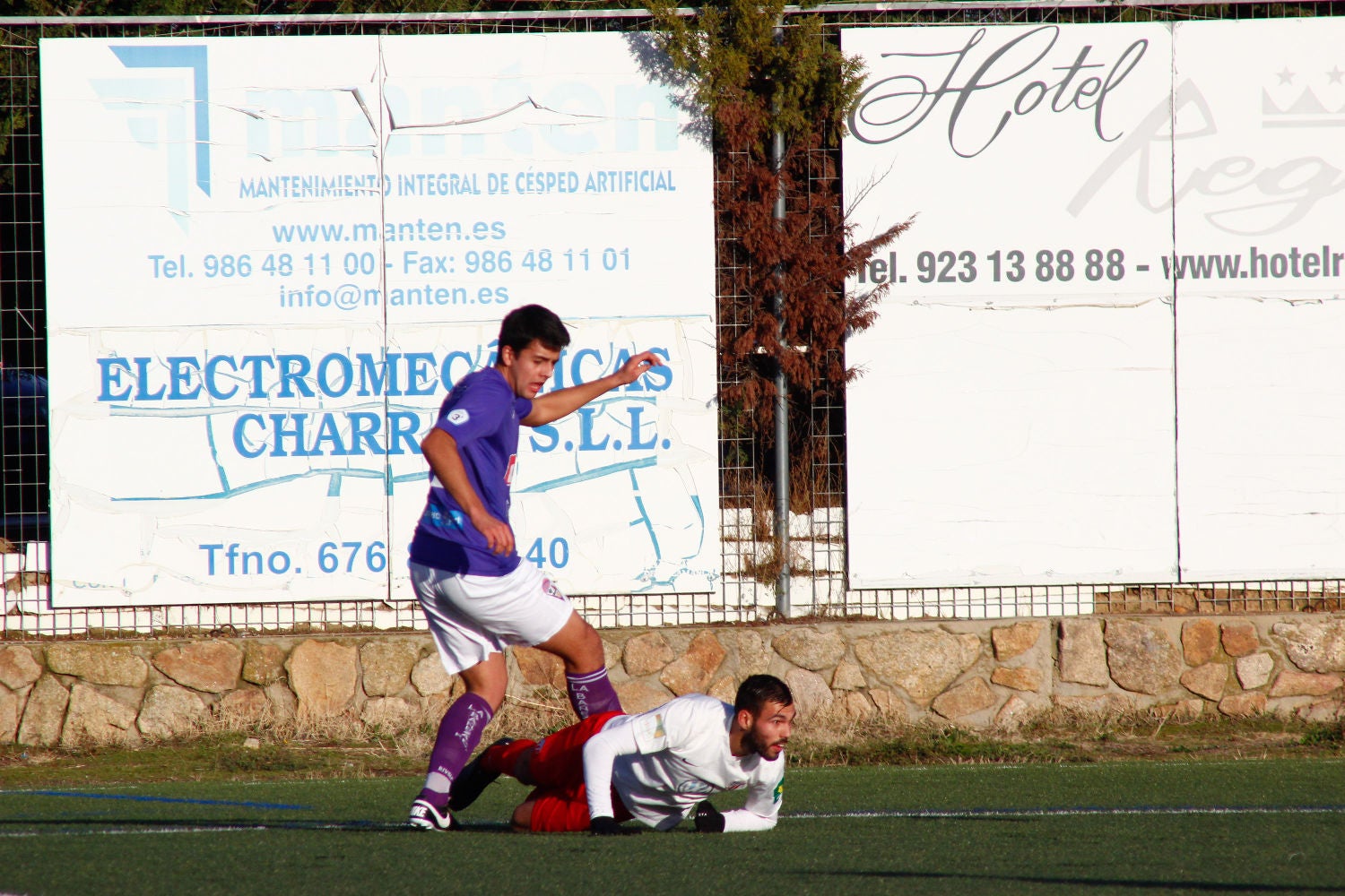 Encuentro correspondiente a la jornada 15 del Grupo VIII de Tercera División