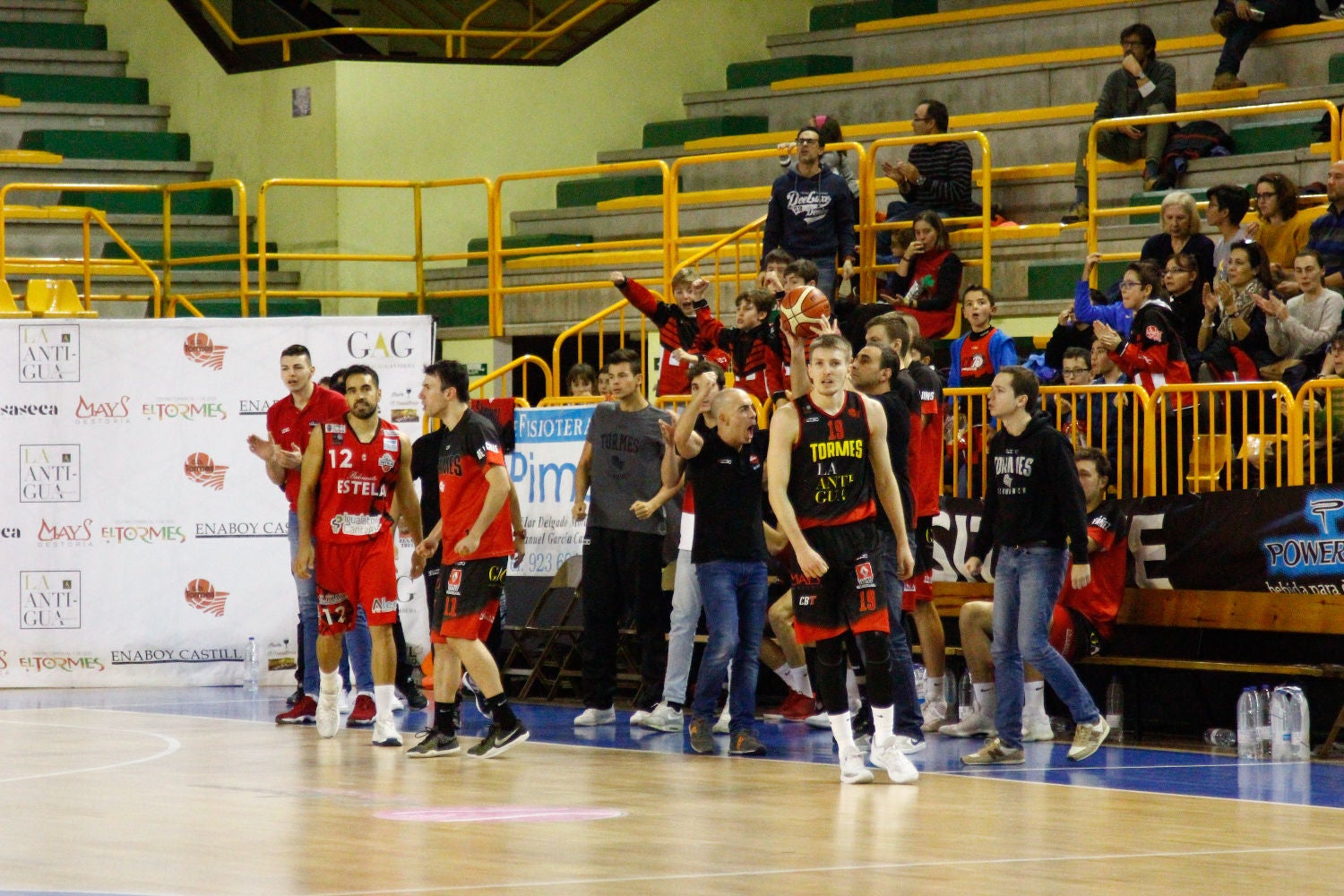 Fotos: Todas las fotos del CB Tormes - Cantabria Estela