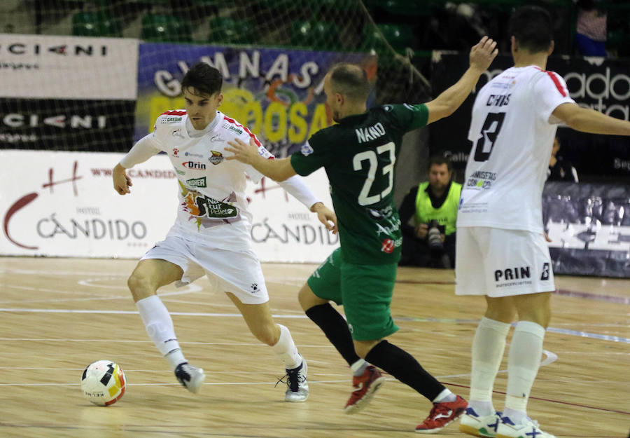 Fotos: Empate entre Naturpellet Segovia y Antequera (2-2)