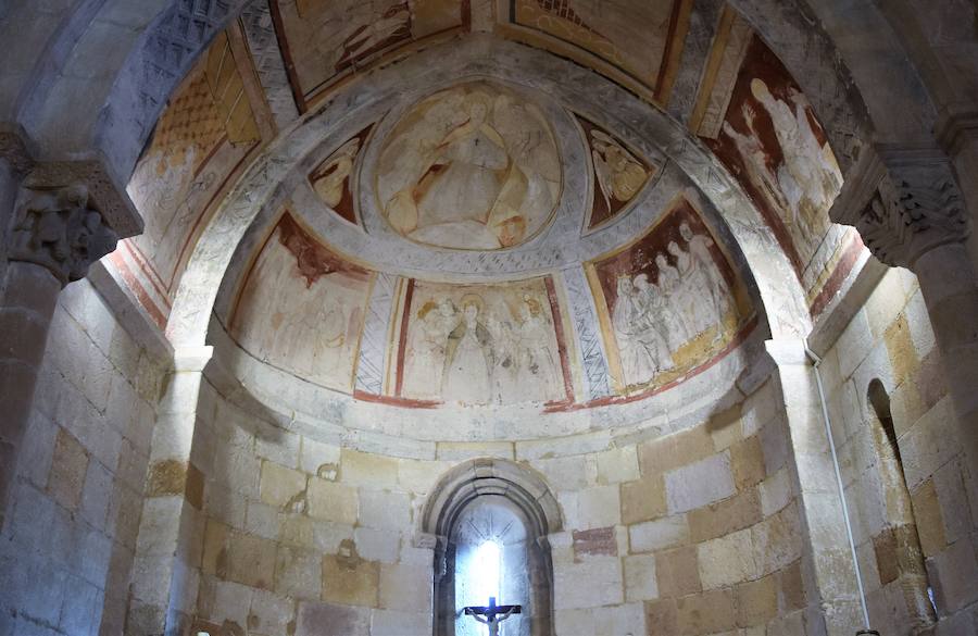 Fotos: Iglesia de Revilla de Santullán