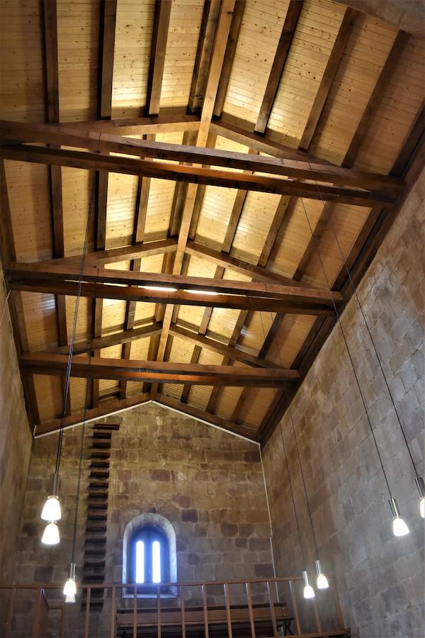Fotos: Iglesia de Revilla de Santullán