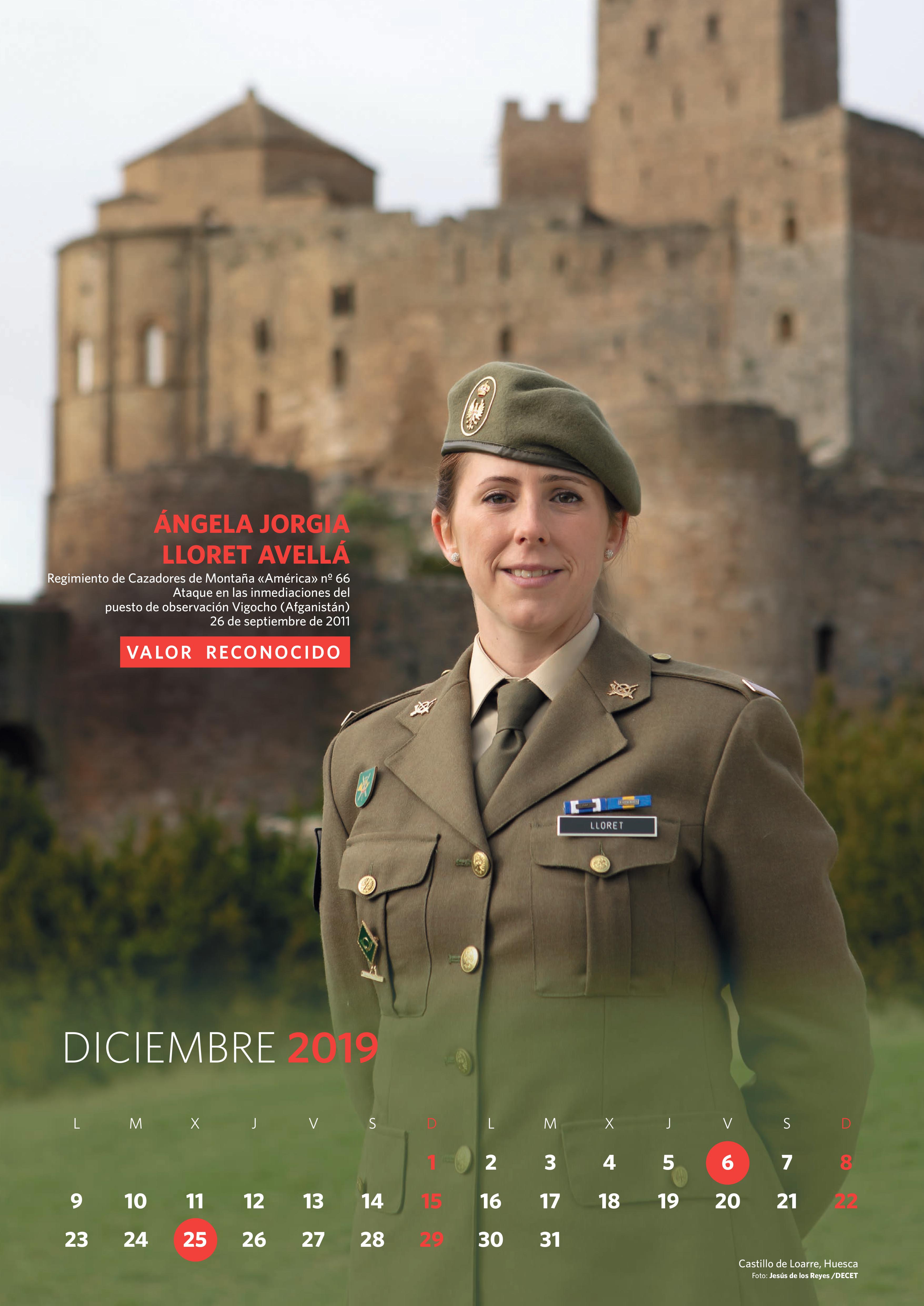 El Ejército de Tierra ha querido homenajear a las uniformadas incluyéndolas en su tradicional calendario