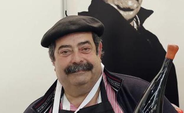El bodeguero Mariano Santos. 