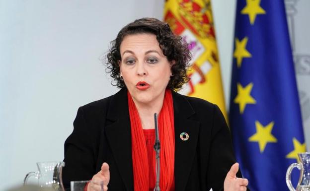 La ministra de Trabajo, Magdalena Valerio