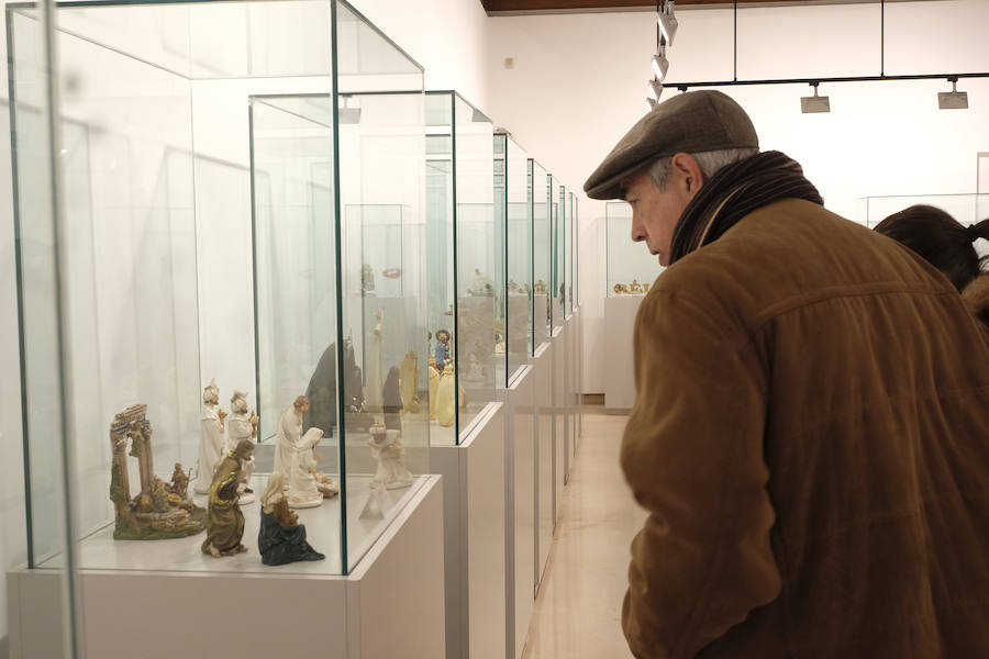 Cerca de 300 figuras artesanas se reparten por ocho escenas bíblicas ambientadas en la «ciudad azul» marroquí de Chefchaouen