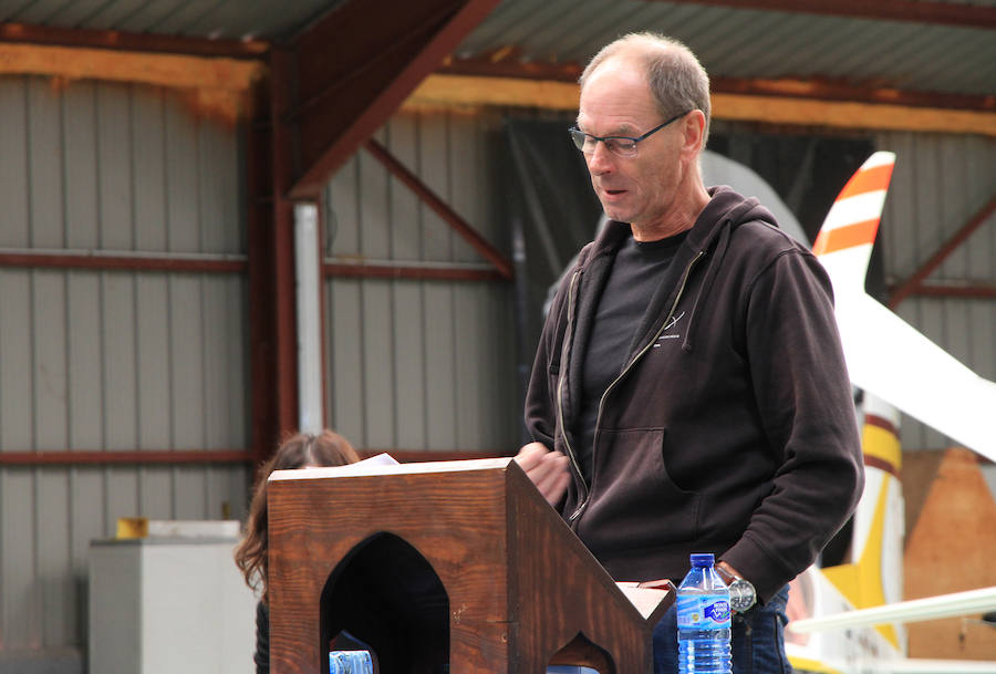 Fotos: Homenaje a José Antonio González en el aeródromo de Fuentemilanos