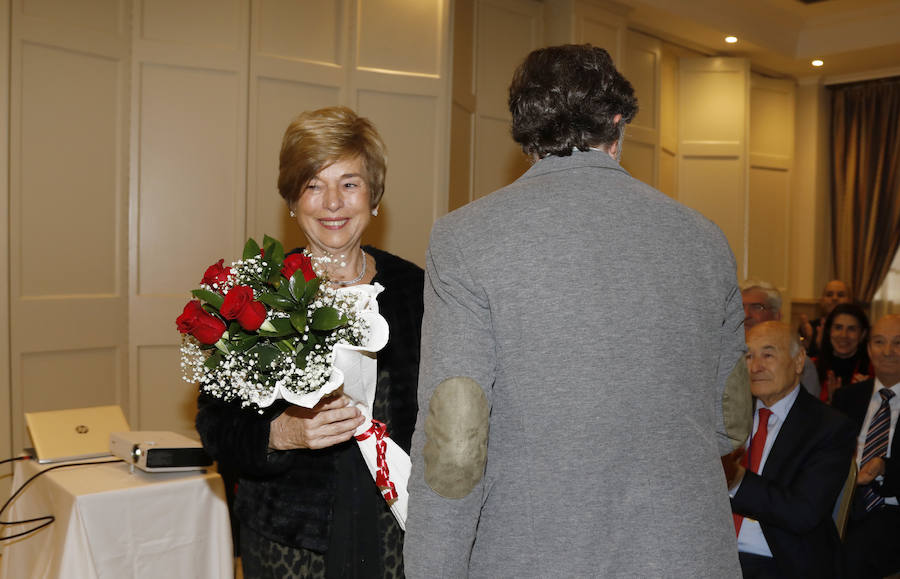 Fotos: Vicente Villagrá recibe la medalla de honor de la Cámara de Comercio de Palencia