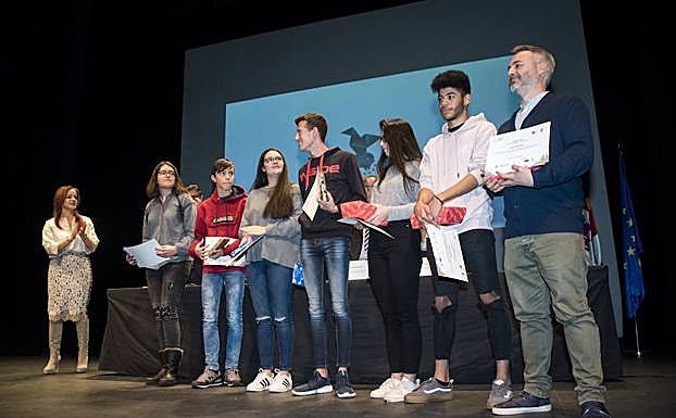Alumnos del IES Europa de Ponferrada, que ganaron el primer premio. 