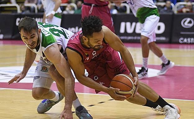 Victoria del Carramimbre frente al Tau Castelló.