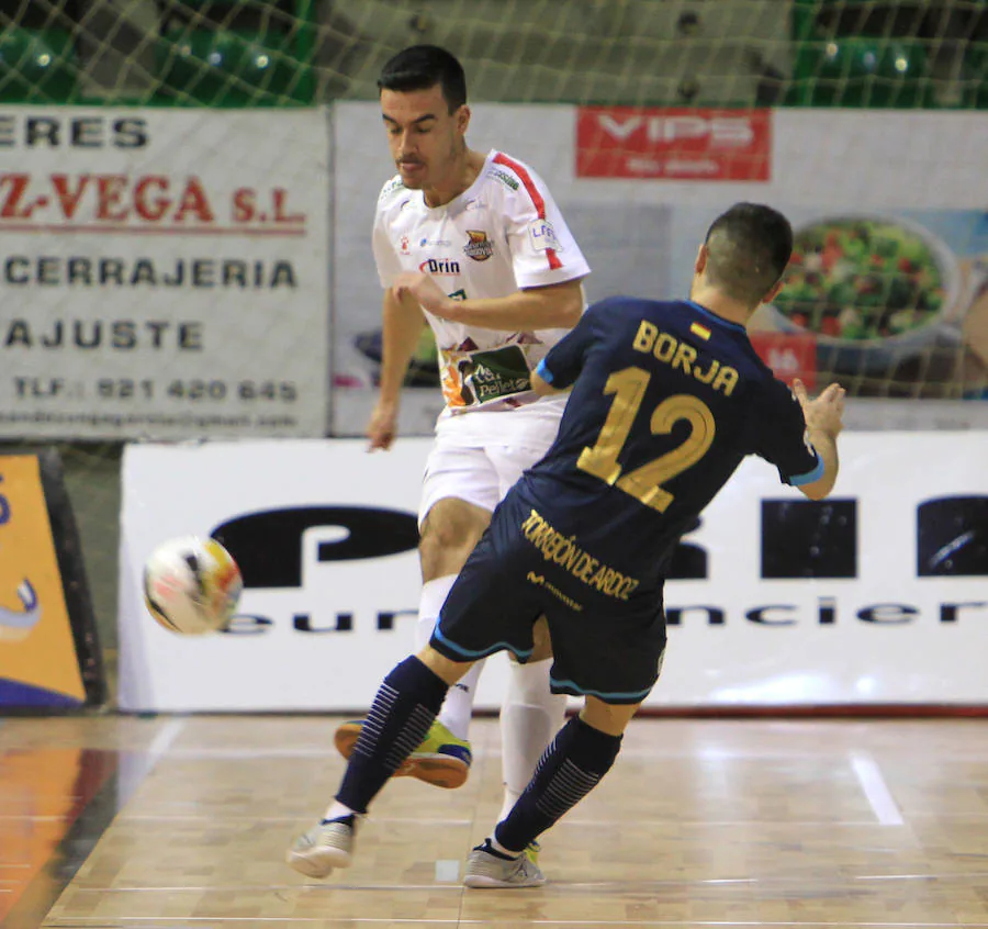 Fotos: Derrota del Segovia Futsal ante el Inter