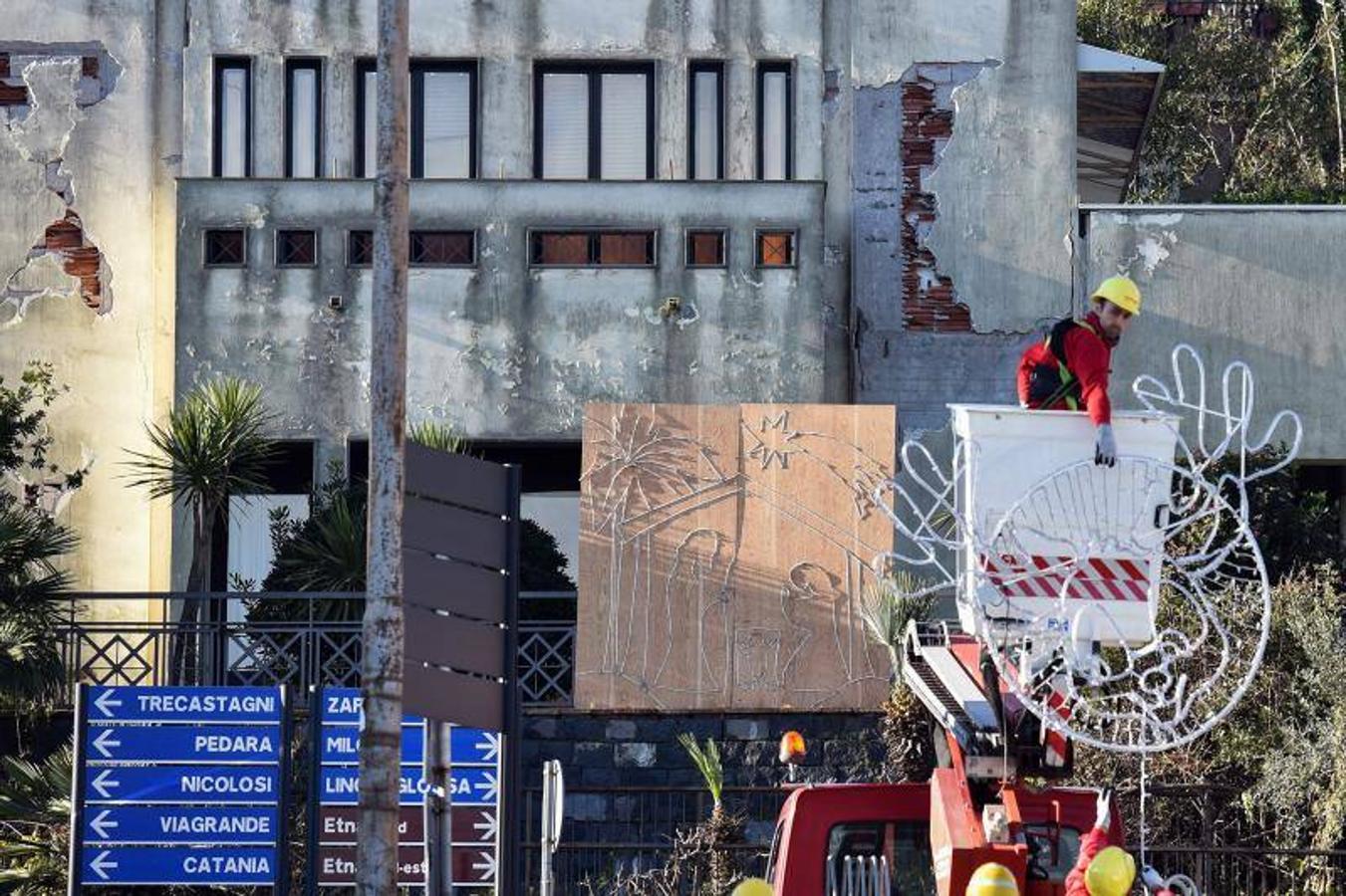 El presidente de la región italiana declara el estado de calamidad después del terremoto de 4,8 grados vinculado a la erupción del volcán