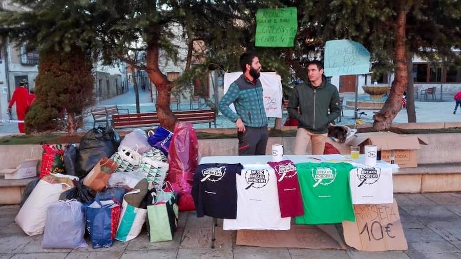 Fotos: Vistosa San Silvestre en Torquemada