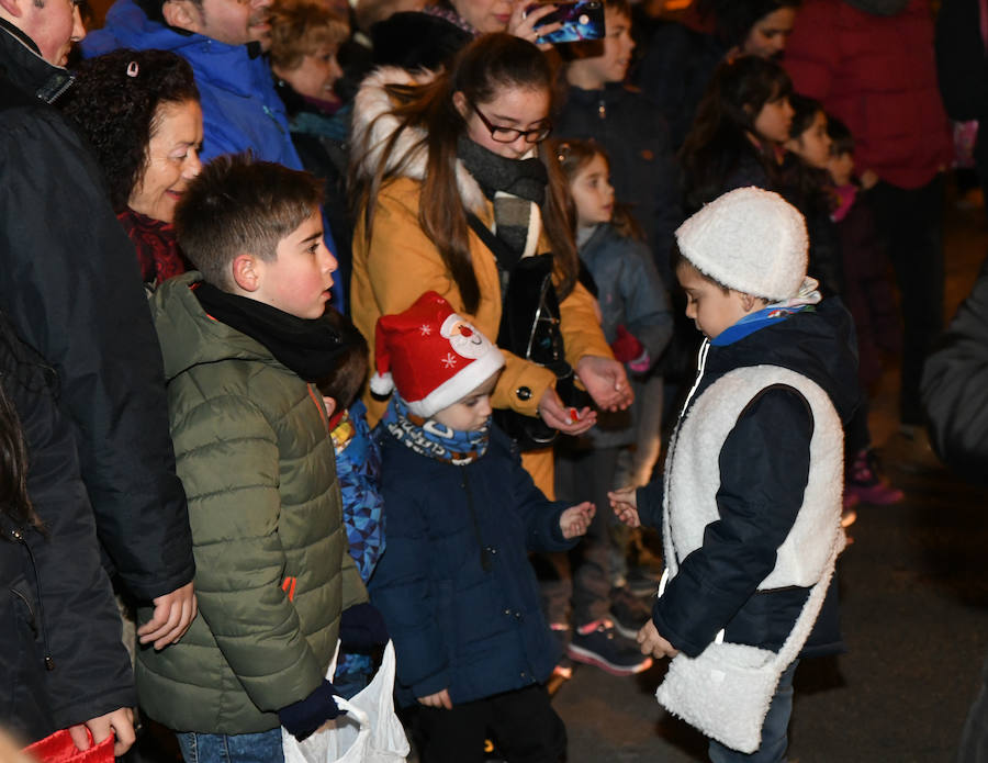 Fotos: Cabalgata sin camellos en el barrio de Pajarillos en Valladolid
