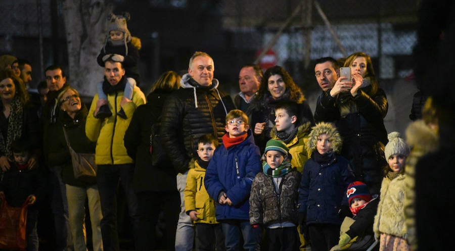 Fotos: Cabalgata sin camellos en el barrio de Pajarillos en Valladolid