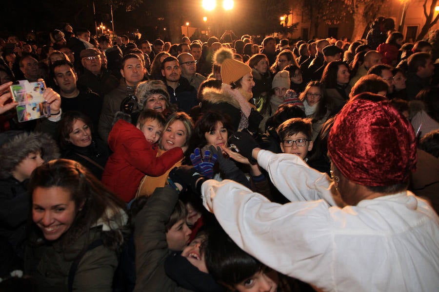 Fotos: Segovia recibe a los Reyes Magos de Oriente