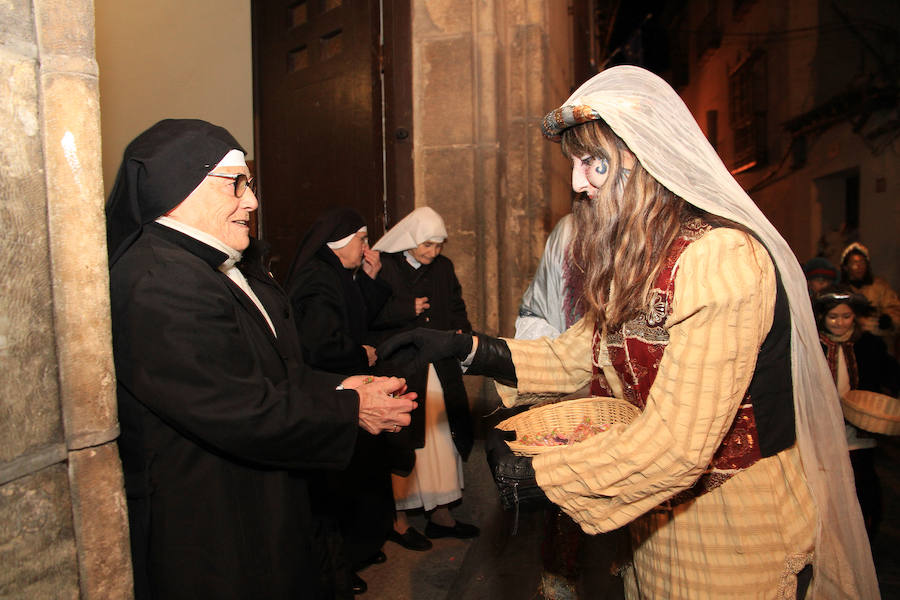 Fotos: Segovia recibe a los Reyes Magos de Oriente
