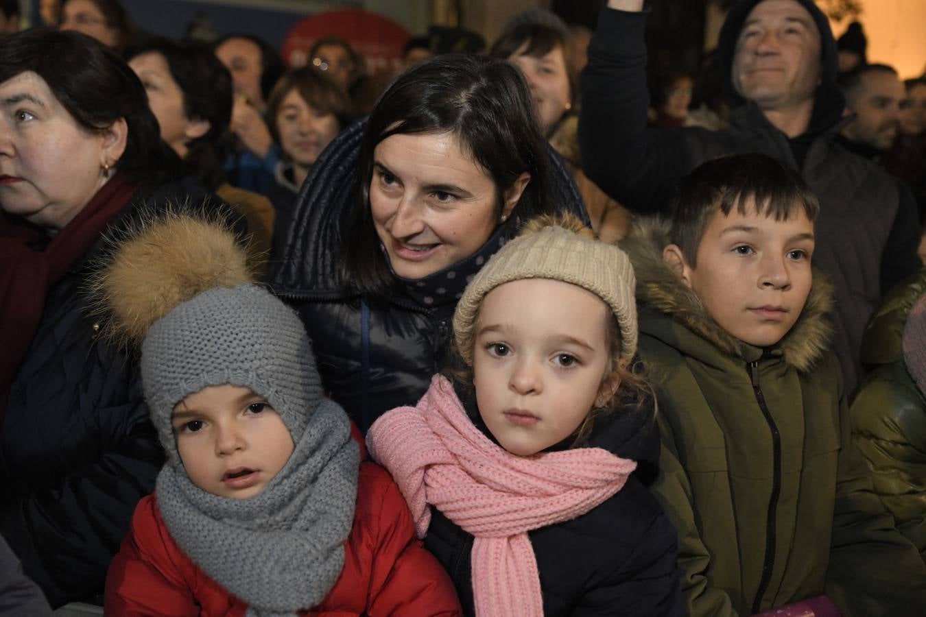 Fotos: Público en la cabalgata de Reyes de Valladolid (2/4)