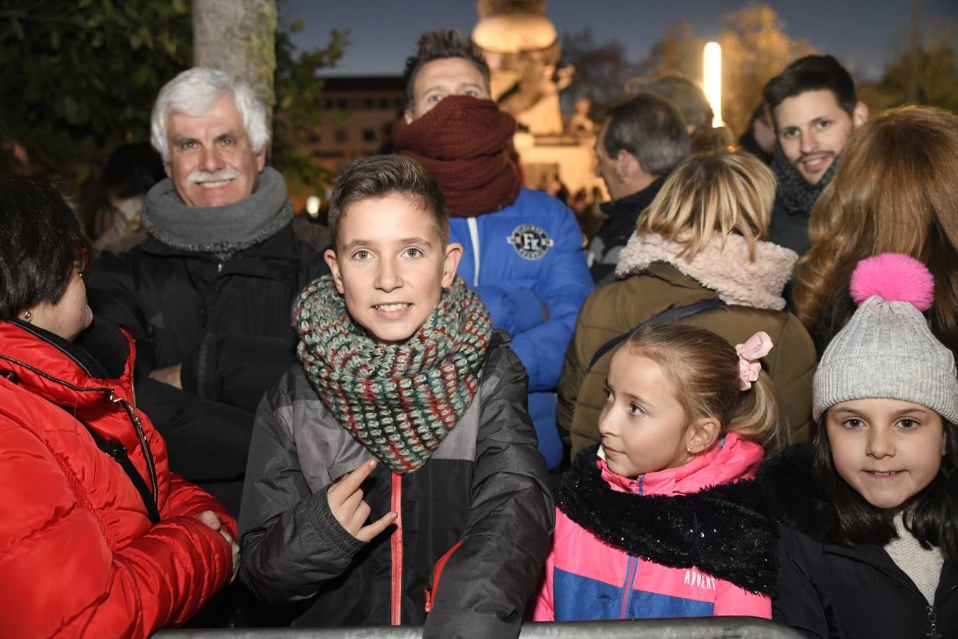 Fotos: Público en la cabalgata de Reyes de Valladolid (2/4)