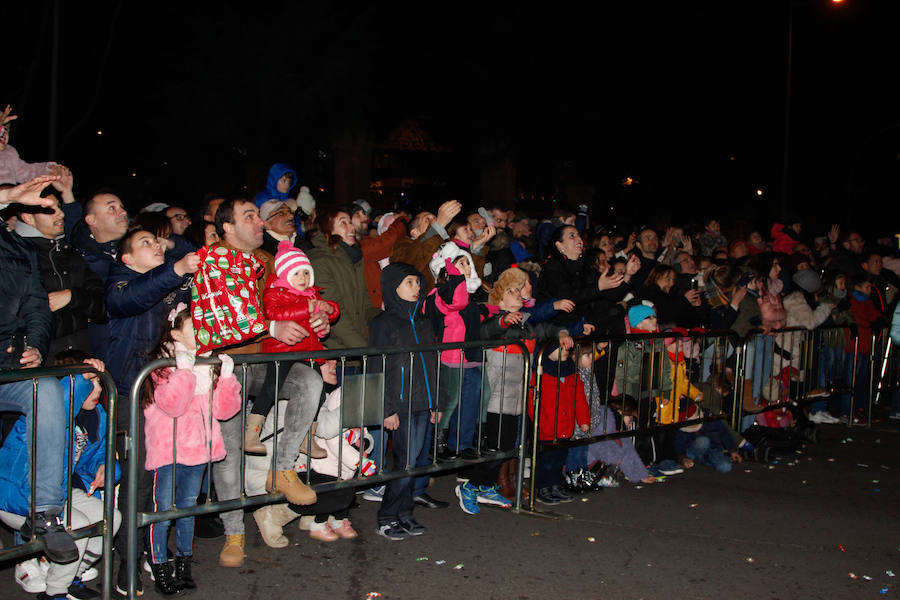 Fotos: Cabalgata de Reyes en Salamanca (2/3)