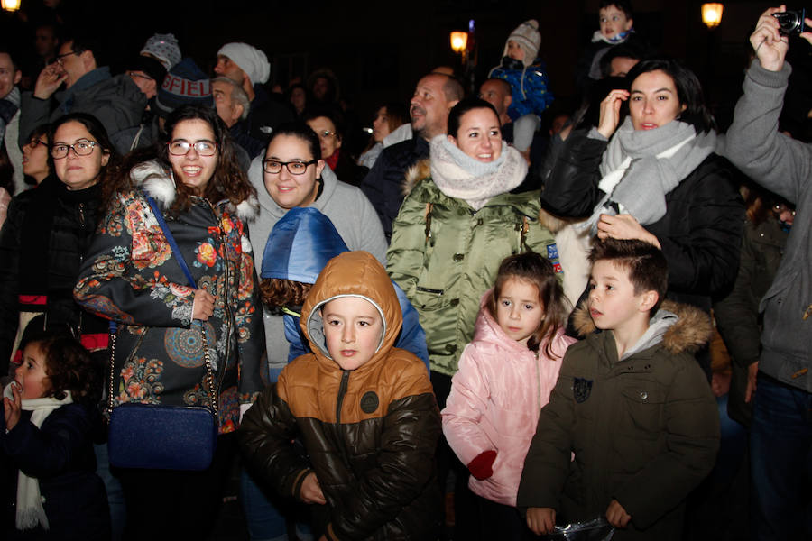 Fotos: Cabalgata de Reyes en Salamanca (2/3)