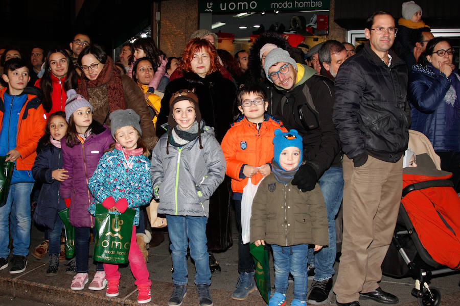 Fotos: Cabalgata de Reyes en Salamanca (2/3)