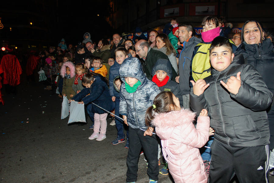 Fotos: Cabalgata de Reyes en Salamanca (2/3)