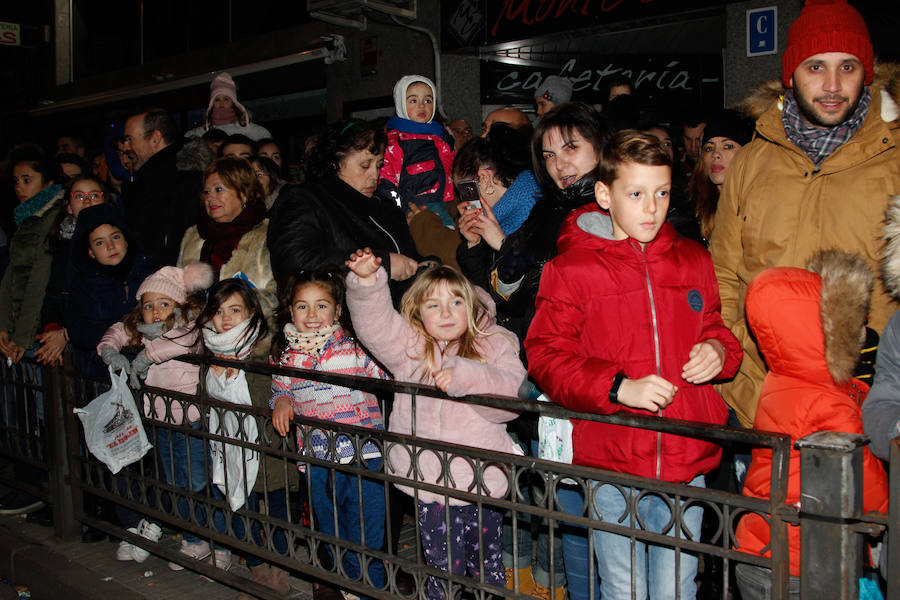 Fotos: Cabalgata de Reyes en Salamanca (2/3)