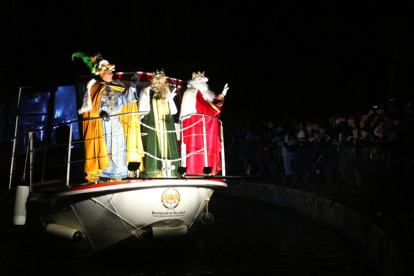 Fotos: Los Reyes Magos visitan Medina de Rioseco, Ciudad Europea de la Navidad