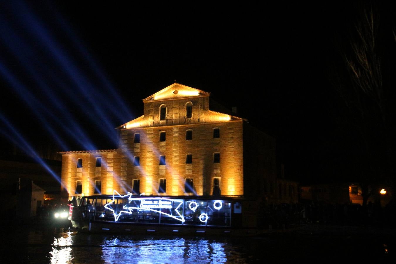 Fotos: Los Reyes Magos visitan Medina de Rioseco, Ciudad Europea de la Navidad