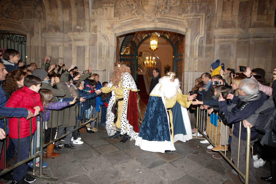 Fotos: Cabalgata de Reyes en Salamanca (3/3)