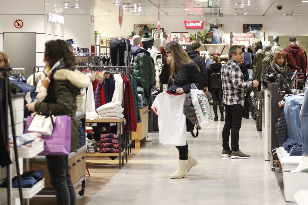 Fotos: Arrancan las rebajas de invierno en Salamanca