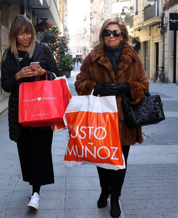 Fotos: Lunes 7 de enero, primer día de rebajas generales en Valladolid
