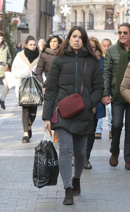 Fotos: Lunes 7 de enero, primer día de rebajas generales en Valladolid