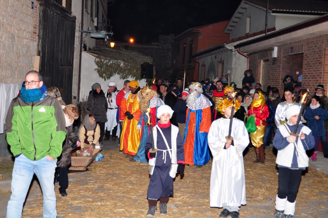 Fotos: Adoración de los Reyes Magos que se llevó a cabo el día 5 en Robladillo