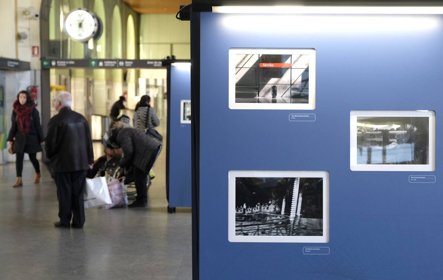 Organizada por la Fundación de los Ferrocarriles Españoles y Adif, reúne las obras premiadas, seleccionadas y preseleccionadas en el 29º concurso fotográfico 'Caminos de Hierro', y se podrá visitar hasta el 11 de febrero