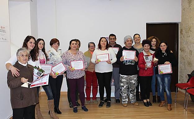 Entrega de diplomas de la última acción formativa en empleo doméstico. 