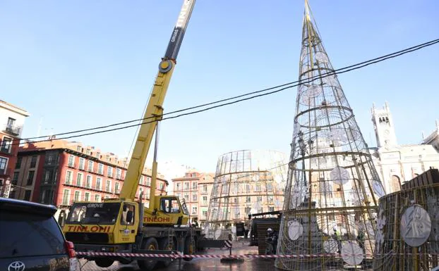 La estructura se ha comenzado a demontar este jueves.