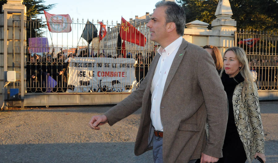 Fotos: Protesta contra el acto de Vox en Segovia