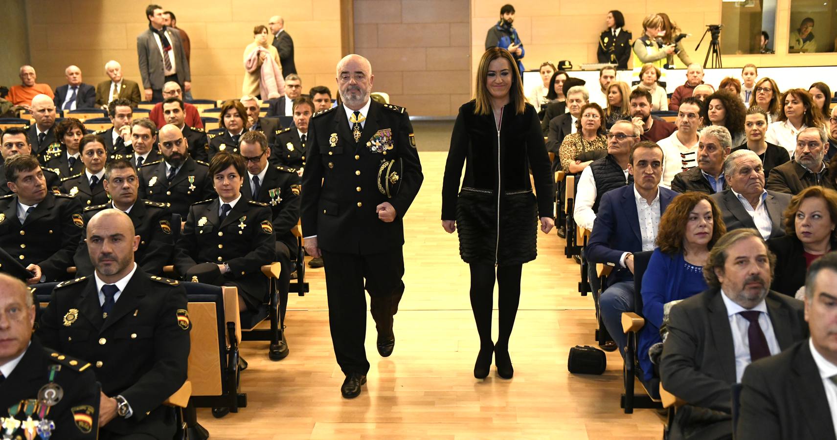 Fotos: Valladolid celebra el 195 aniversario de la Policía Nacional