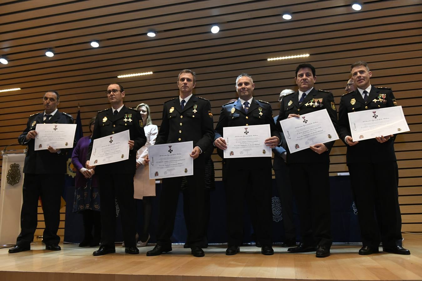 Fotos: Valladolid celebra el 195 aniversario de la Policía Nacional