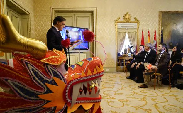 El alcalde, durante la presentación de los actos en el Ayuntamiento. 