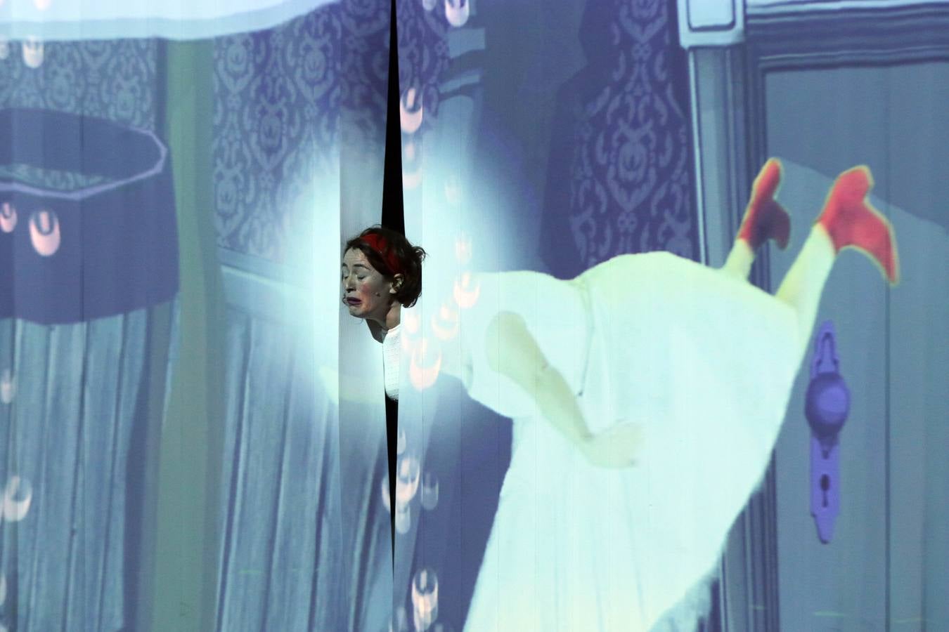 El clásico de Lewis Carrol es la última propuesta para público familiar de la compañía vallisoletana que estrena este domingo en la sala Concha Velasco