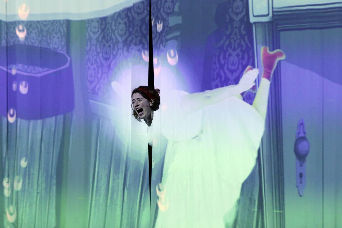 El clásico de Lewis Carrol es la última propuesta para público familiar de la compañía vallisoletana que estrena este domingo en la sala Concha Velasco