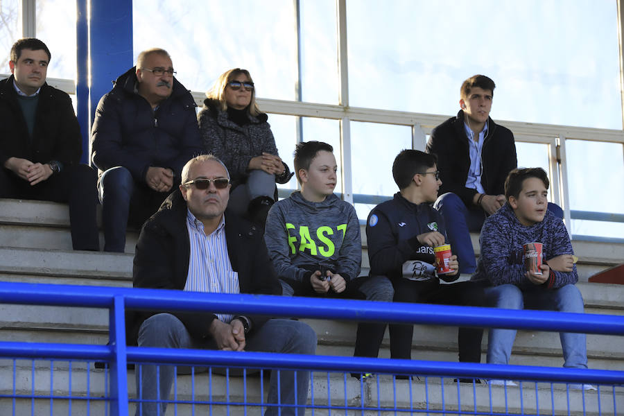 Fotos: Partido entre el Santa Marta y el Almazán