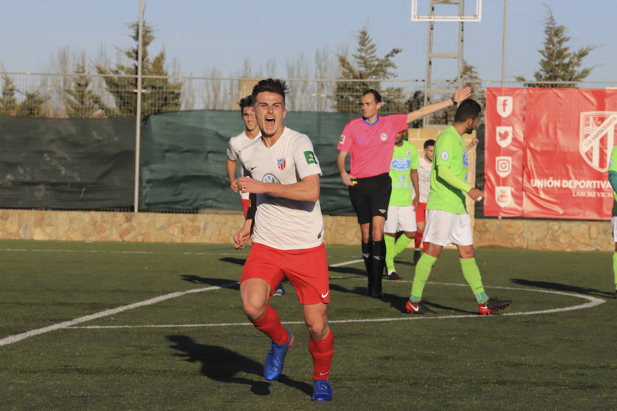 Fotos: Partido entre el Santa Marta y el Almazán