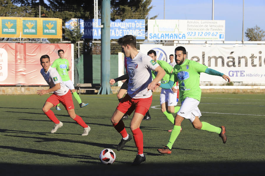 Fotos: Partido entre el Santa Marta y el Almazán