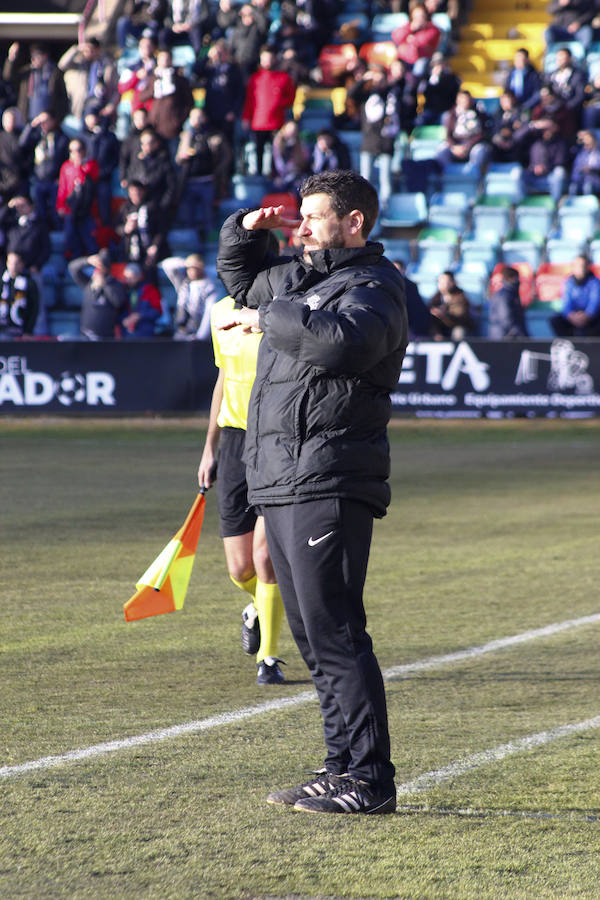 El equpo de Calderón encaja su segunda derrota seguida en casa y se acerca de nuevo a los puestos de descenso