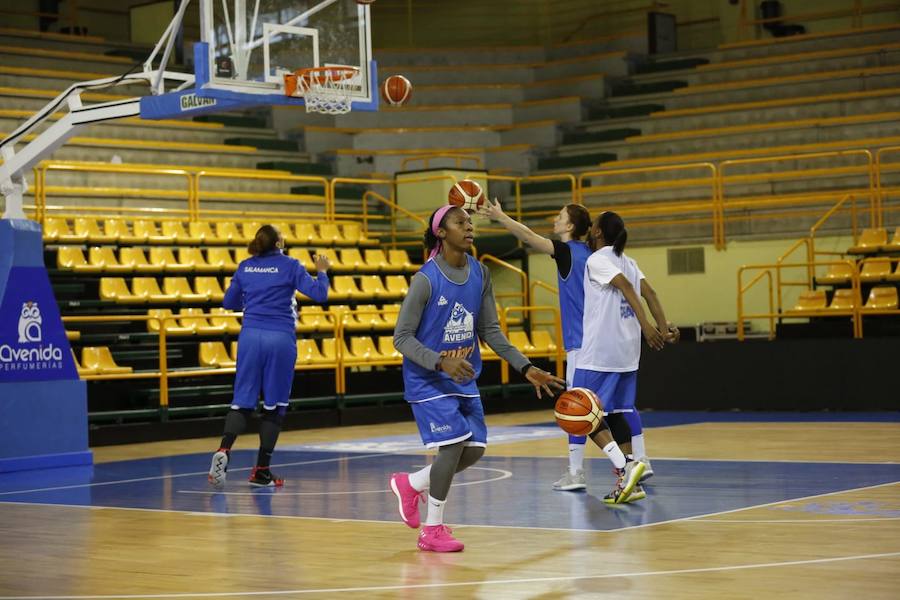 Fotos: Primer entrenamiento de Miguel Ángel Ortega al frente del CB Avenida